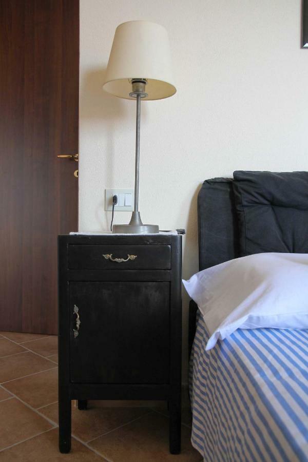 Los Flamingos Bed & Breakfast La Maddalena  Eksteriør bilde