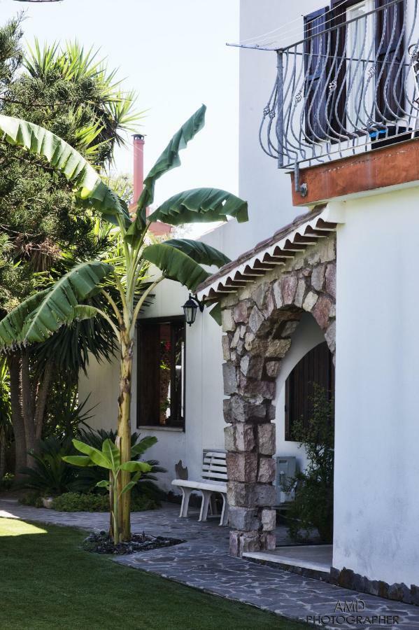 Los Flamingos Bed & Breakfast La Maddalena  Eksteriør bilde