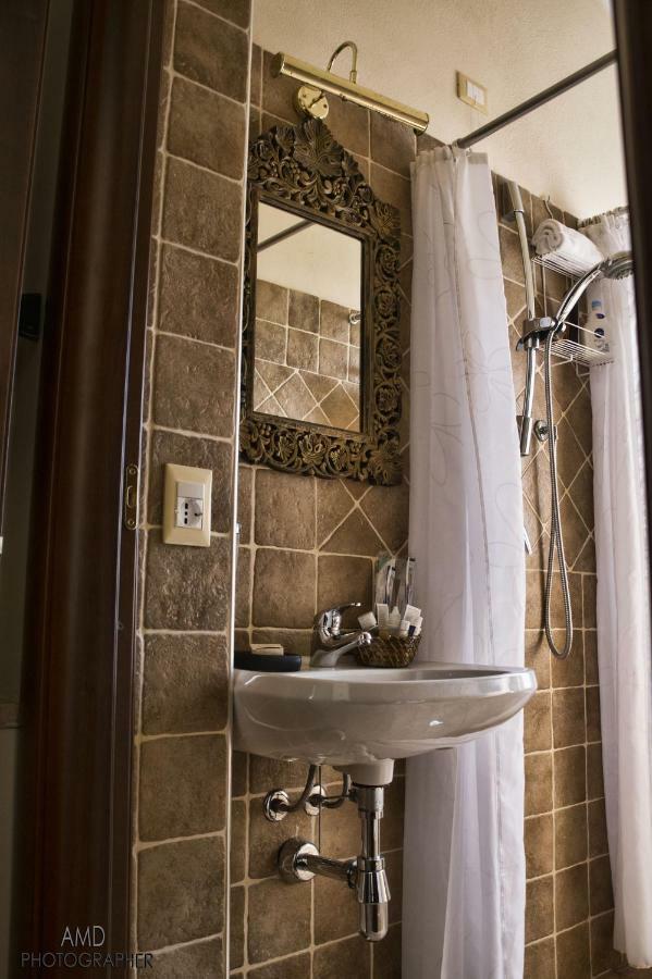 Los Flamingos Bed & Breakfast La Maddalena  Eksteriør bilde